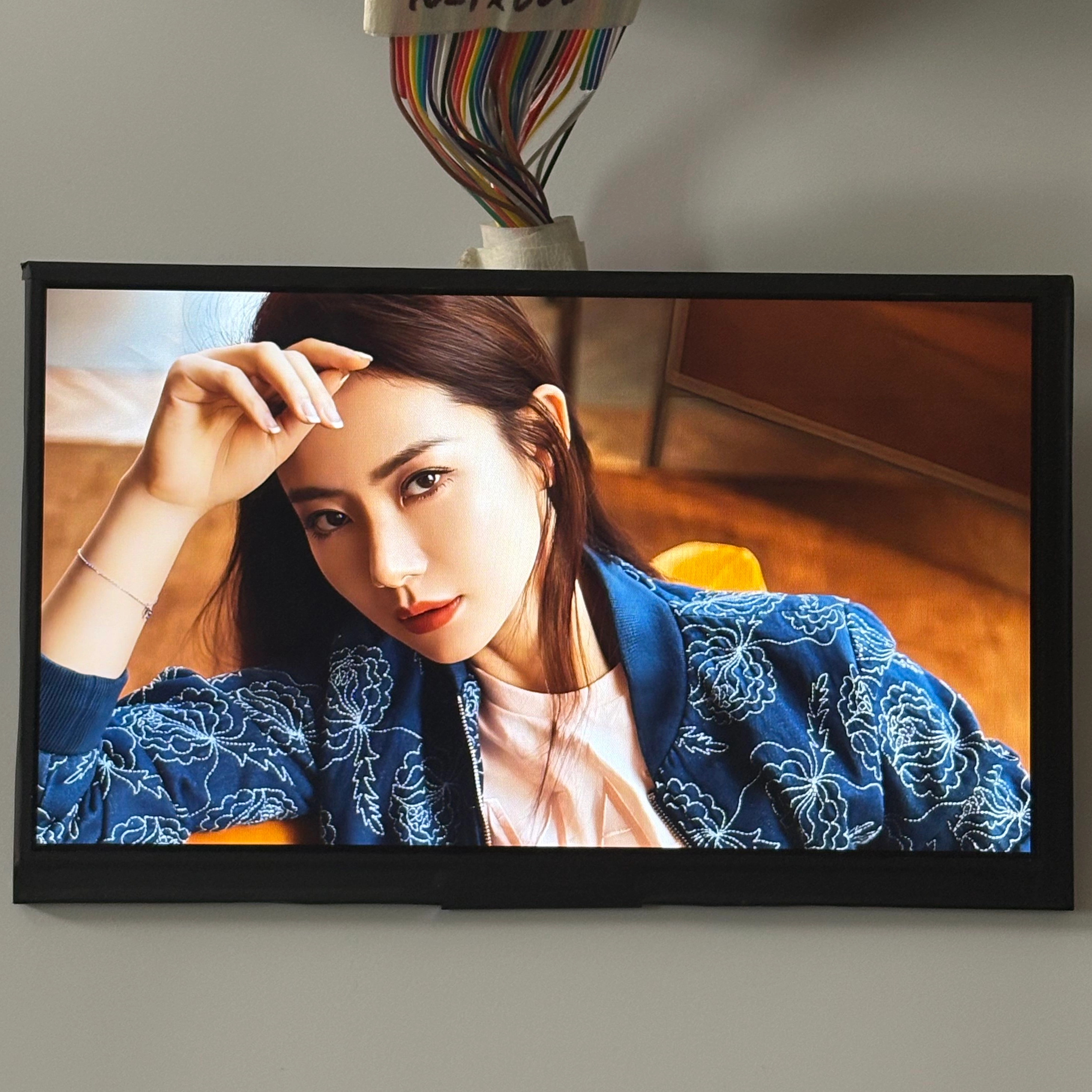 汽车用宽视角 TFT LCD