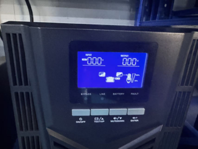 适用于户外电源的定制 HTN 负性 LCD